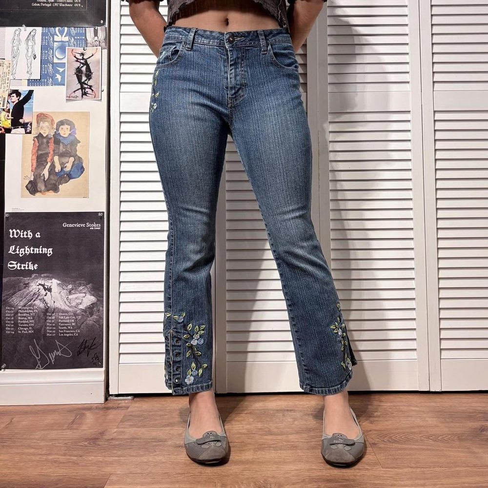 Embroidered denim jeans